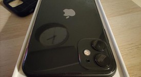 Mint
													Apple iPhone 11 - AT&T, Black, 256 GB, A2111, photo 5 of 8