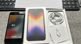 Good
													Apple iPhone SE 3rd Gen 2022 - Unlocked, Midnight, 64 GB, A2595, photo 3 of 6
