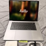 Good MacBook Pro 2021 - 16 inch - 512 GB, Gray, 32 GB, Apple M1 Max