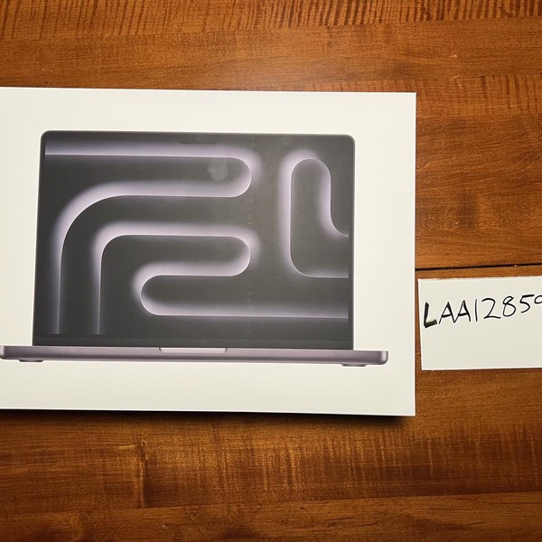 MacBook Pro 2024 - 14 inch - Apple M4, Space Black, 512 GB, 16 GB