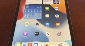 Good
													Apple iPad Air 4th Gen - Unlocked, Gray, 64 GB, A2324, photo 2 of 12