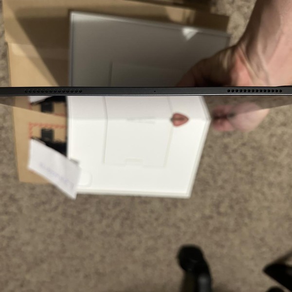 Apple iPad Pro 13 inch (M4) 2024 - Wi-Fi, 512 GB, Black, 8 GB, A2925, Standard Glass