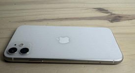 Mint
													Apple iPhone 11 - Unlocked, White, 64 GB, A2111, photo 5 of 7