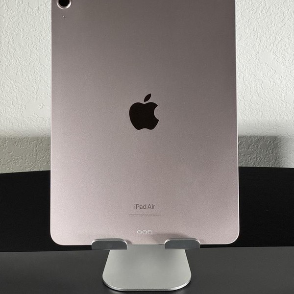 Apple iPad Air (5th Gen) - Wi-Fi, 256 GB, Pink, A2588