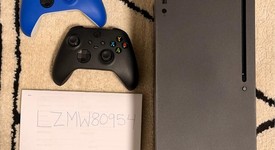 Mint
													Xbox Series X (2020) - Black, 1 TB, standard, photo 3 of 7