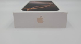 New
													Apple iPhone 16 Pro - Unlocked, Desert, 1 TB, A3083, photo 3 of 4