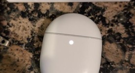 Used
													Google Pixel Buds A-Series - White, photo 2 of 5