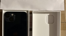 Mint
													Apple iPhone 13 - Unlocked, Midnight, 128 GB, A2482, photo 5 of 9