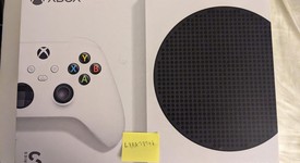 New
													Xbox Series S (2020) - White, 512 GB, photo 2 of 4