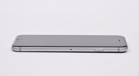 Good
													Apple iPhone 6 - AT&T, Gray, 64 GB, A1549, photo 4 of 7