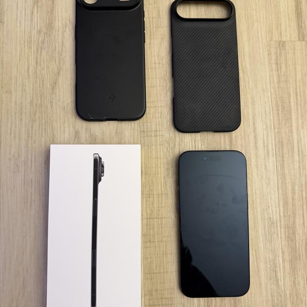 Apple iPhone Air - Unlocked, 256 GB, Space Black, A3260