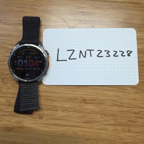 Garmin Fenix 8 - Sapphire, AMOLED