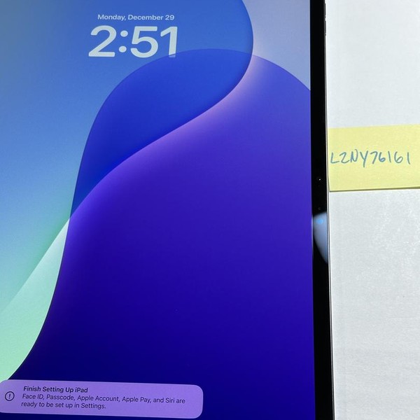 Apple iPad Pro 13 inch (M4) 2024 - Unlocked, 256 GB, Black, 8 GB, A2926, Standard Glass