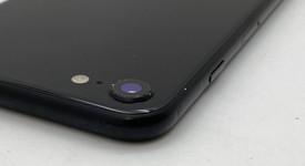 Fair
													Apple iPhone SE 2nd Gen 2020 - Unlocked, Black, 64 GB, A2275, photo 4 of 9