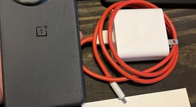 Good
													OnePlus 13 - Unlocked, Black Eclipse, 512 GB, 16 GB, photo 3 of 11