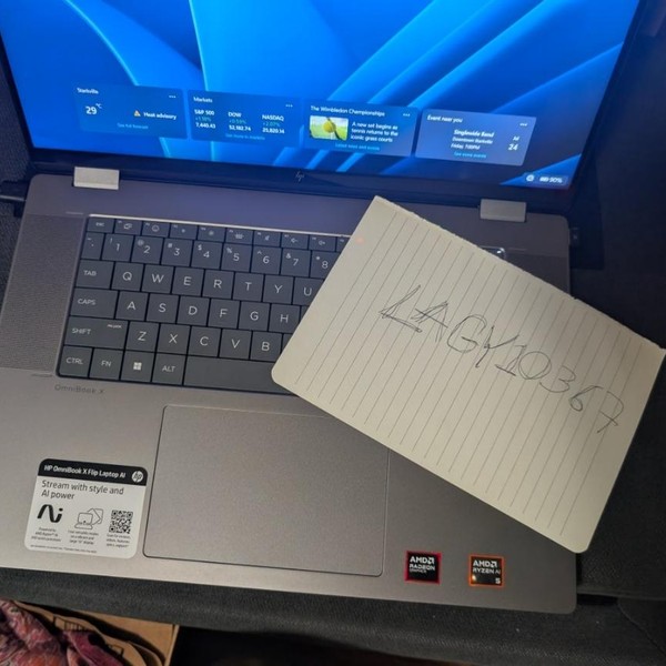 HP Omnibook Laptop