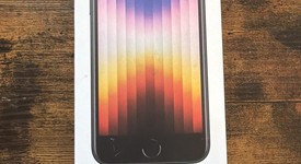 New
													Apple iPhone SE 3rd Gen 2022 - Unlocked, Midnight, 64 GB, A2595, photo 1 of 5