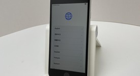 Mint
													Apple iPhone SE 2nd Gen 2020 - Unlocked, White, 64 GB, A2275, photo 1 of 6