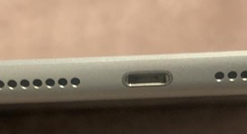 Mint
													Apple iPad 8th Gen - Wi-Fi, Gray, 32 GB, A2270, photo 5 of 6
