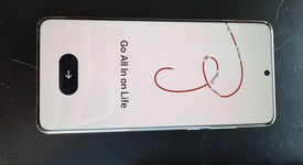 Good
													OnePlus 13 - Unlocked, Arctic Dawn, 512 GB, 16 GB, photo 3 of 12