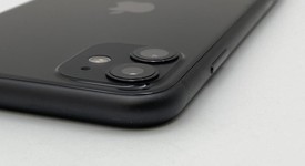 Fair
													Apple iPhone 11 - Unlocked, Black, 64 GB, A2111, photo 4 of 8