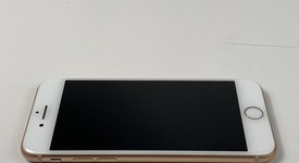 Good
													Apple iPhone 8 - AT&T, Gold, 128 GB, A1905, GSM, photo 5 of 5