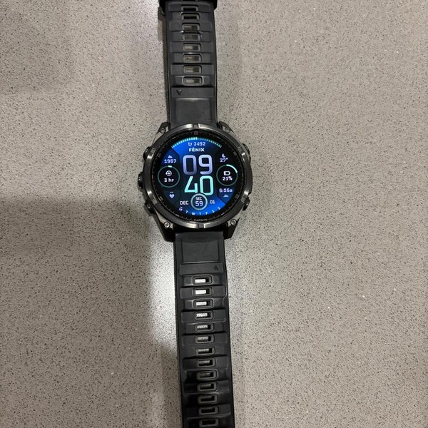 Garmin Fenix 8 - Sapphire, AMOLED
