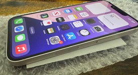 Fair
													Apple iPhone 14 - Unlocked, Starlight, 128 GB, A2649, photo 3 of 12