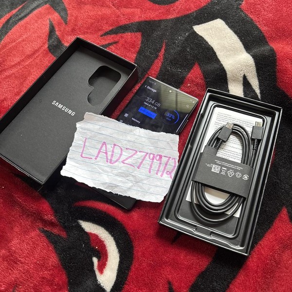 Samsung Galaxy S25 Ultra - Unlocked Non-US, 1 TB, Black, 12 GB, SM-S938B/DS