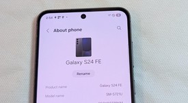 Mint
													Samsung Galaxy S24 FE - Metro by T-Mobile, Graphite, 128 GB, SM-S721U, photo 2 of 8