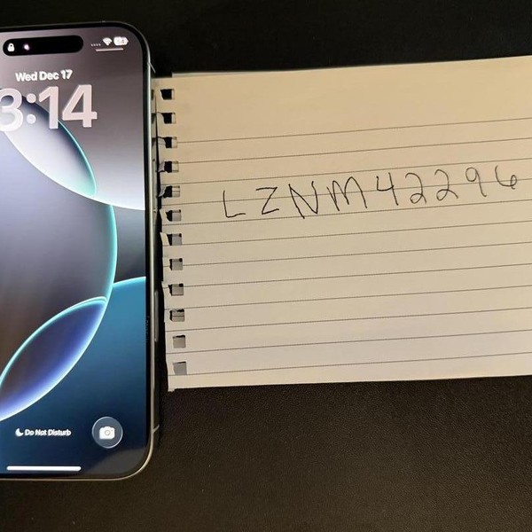 Apple iPhone 16 Pro - Unlocked, 128 GB, White, A3083