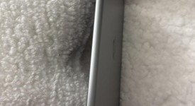 Mint
													Apple iPad 6th Gen - Unlocked, Gray, 32 GB, A1954, photo 4 of 7