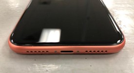 Good
													Apple iPhone Xr - Unlocked, Coral, 64 GB, A1984, photo 3 of 6