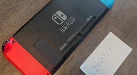 Mint
													Nintendo Switch - Red & Blue, 32 GB, photo 3 of 8
