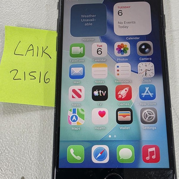 Apple iPhone SE 3rd Gen 2022 - Unlocked, 128 GB, Midnight, A2595