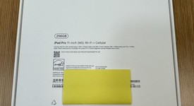 New
													Apple iPad Pro 11" (M5) 2025 - Verizon, Apple M5 9-Core, Silver, 256 GB, A3358, Standard Glass, photo 2 of 3