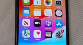 Good
													Apple iPhone SE 2nd Gen 2020 - Xfinity, Black, 128 GB, A2275, photo 1 of 3