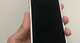 Mint
													Apple iPhone 7 - Unlocked, Rose Gold, 32 GB, A1778, GSM, photo 2 of 7