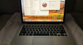 Mint
													MacBook Pro 2015 (Retina) - 13" - Silver, 512 GB, 8 GB, photo 2 of 8