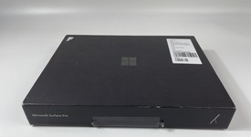 New
													Microsoft Surface Pro 11 - Black, 1 TB, 16 GB, photo 3 of 6