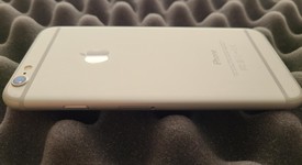 Good
													Apple iPhone 6 - Unlocked, Silver, 64 GB, A1549, photo 3 of 5
