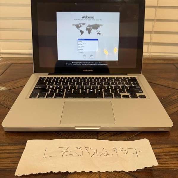 MacBook Pro 2012 (Retina) - 13 inch - Silver, 256 GB, 8 GB