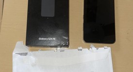 Mint
													Samsung Galaxy S24 FE - Unlocked, Graphite, 256 GB, SM-S721U1, photo 2 of 12