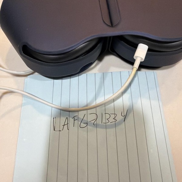 Apple AirPods Max - Gray