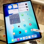 Mint Apple iPad Pro 12.9 inch 5th Gen 2021 - Unlocked, 512 GB, Silver