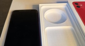 Mint
													Apple iPhone 11 - Unlocked, Red, 64 GB, A2111, photo 3 of 7