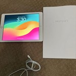 Good Apple iPad 6th Gen - Wi-Fi, Gold, 32 GB, A1893