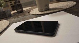 Mint
													Apple iPhone 13 - Unlocked, Midnight, 128 GB, A2482, photo 5 of 11