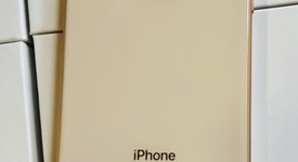 Mint
													Apple iPhone 8 - T-Mobile, Gold, 64 GB, A1905, GSM, photo 1 of 4