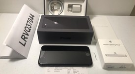 Good
													Apple iPhone 8 - Verizon, Gray, 64 GB, A1863, photo 1 of 11
